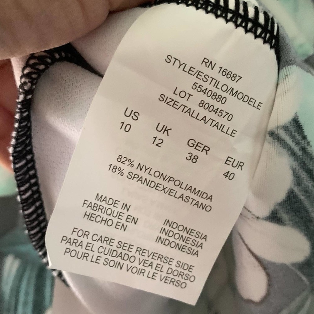 Swim Solutions Bouquet Tiered Halter size 10 - Picture 4 of 6